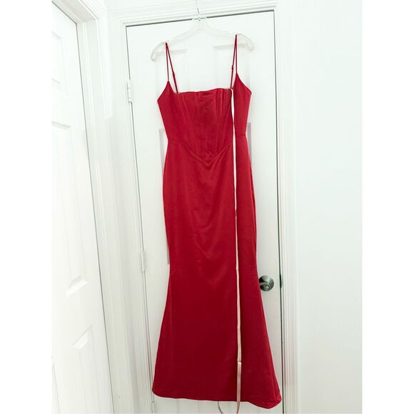 House of CB Womens Red Olivette Satin Corset Maxi Dress Gown Maxi Medium NWT - Picture 1 of 6